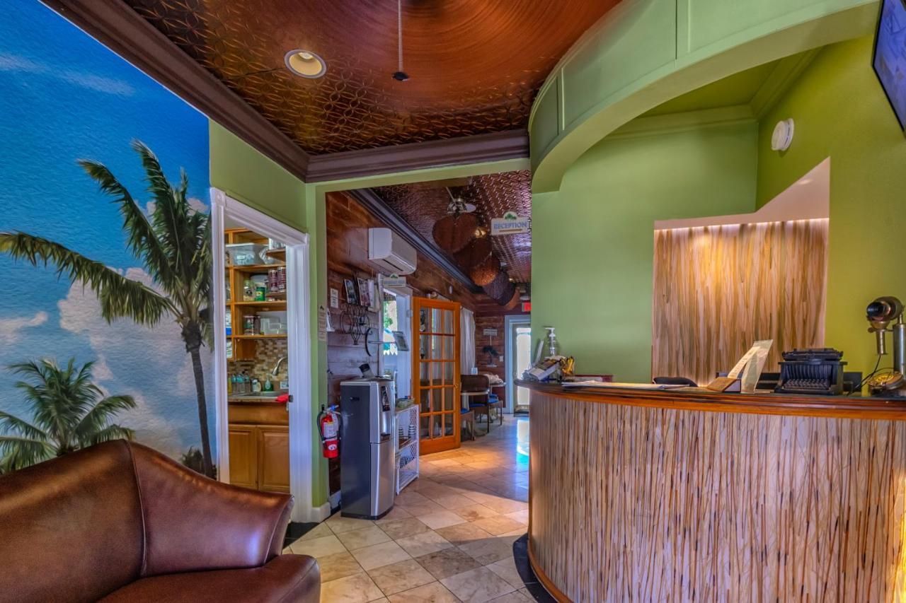 קי וסט Seascape Tropical Inn מראה חיצוני תמונה
